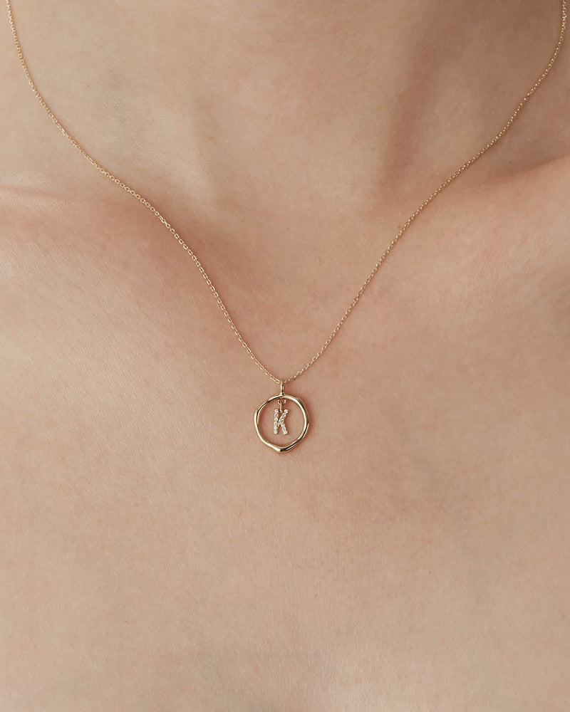 Nueve Wax Seal Necklace