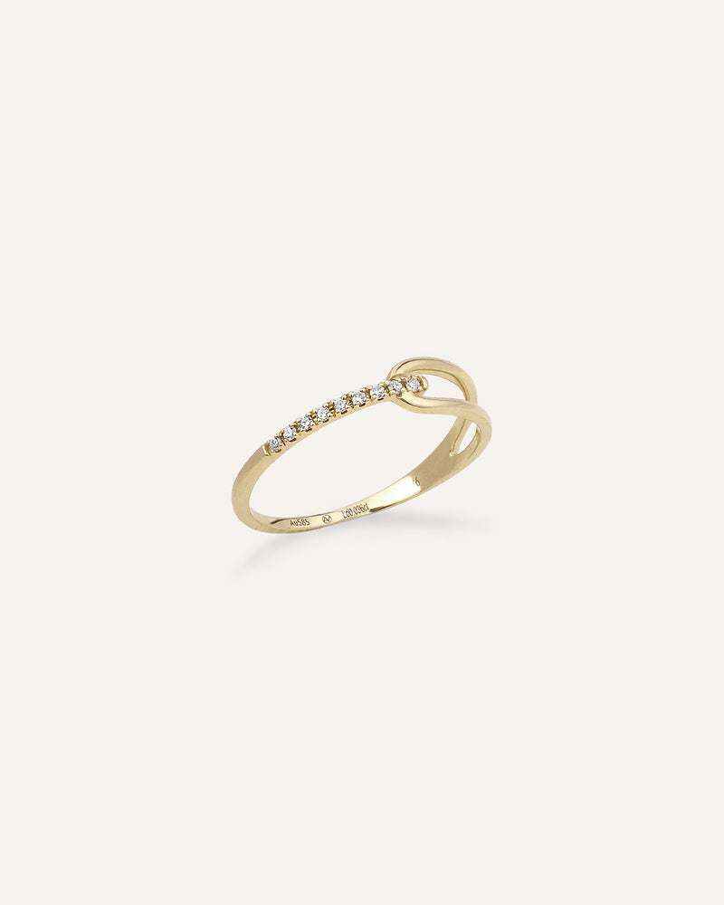 Diamond Intertwined Ring