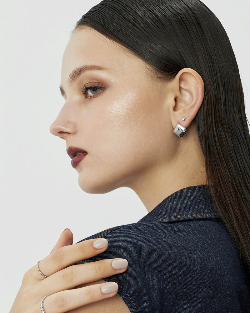 Tess Button Earrings